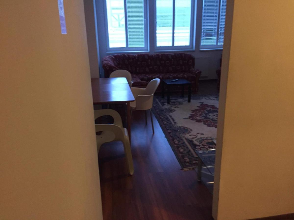 Hostel Fontana 질리나 외부 사진