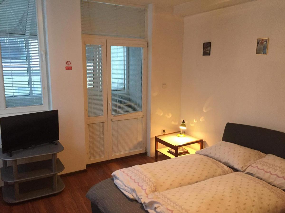 Hostel Fontana 질리나 외부 사진